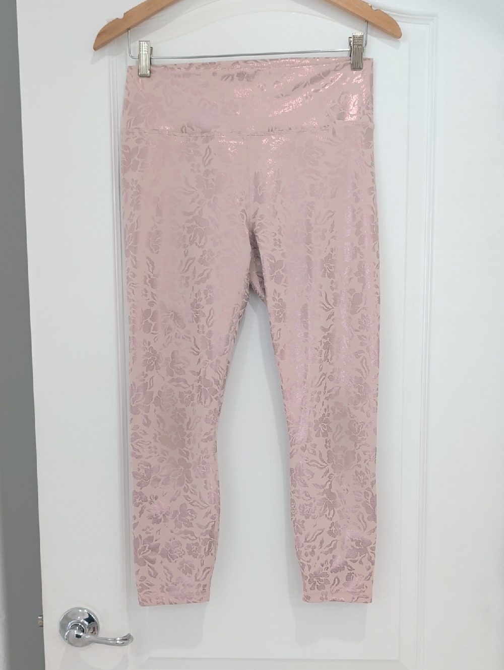Fabletics PureLuxe Oasis High Waist Pink Shimmer Leggings L Pure Luxe 50 UPF